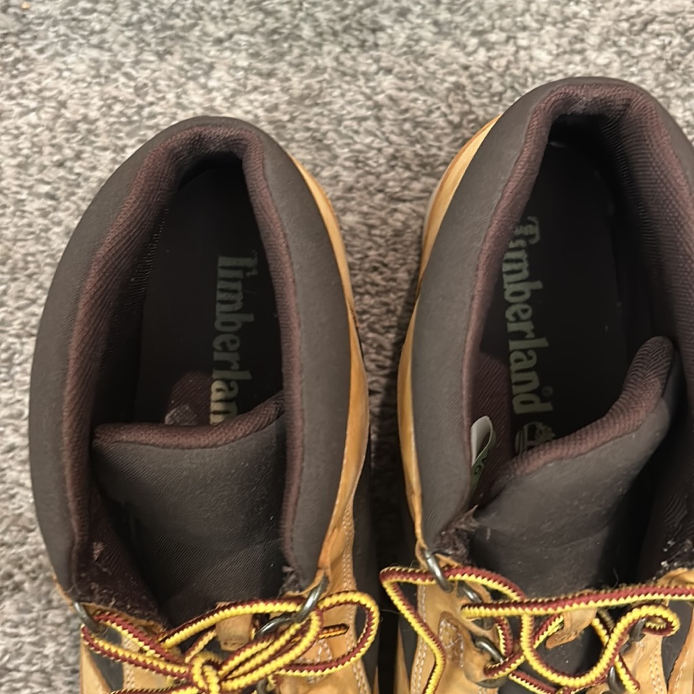 Timberland Boots - Picture 2 of 12